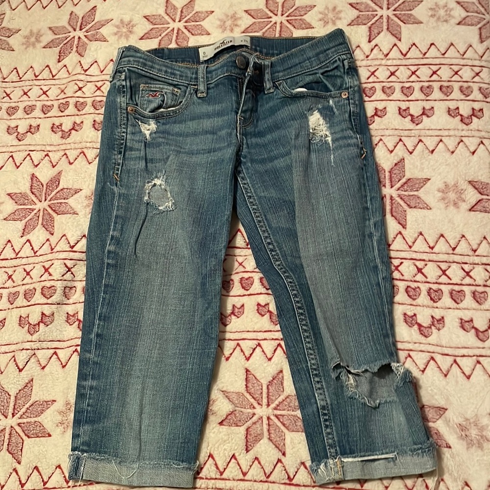 Hollister capris